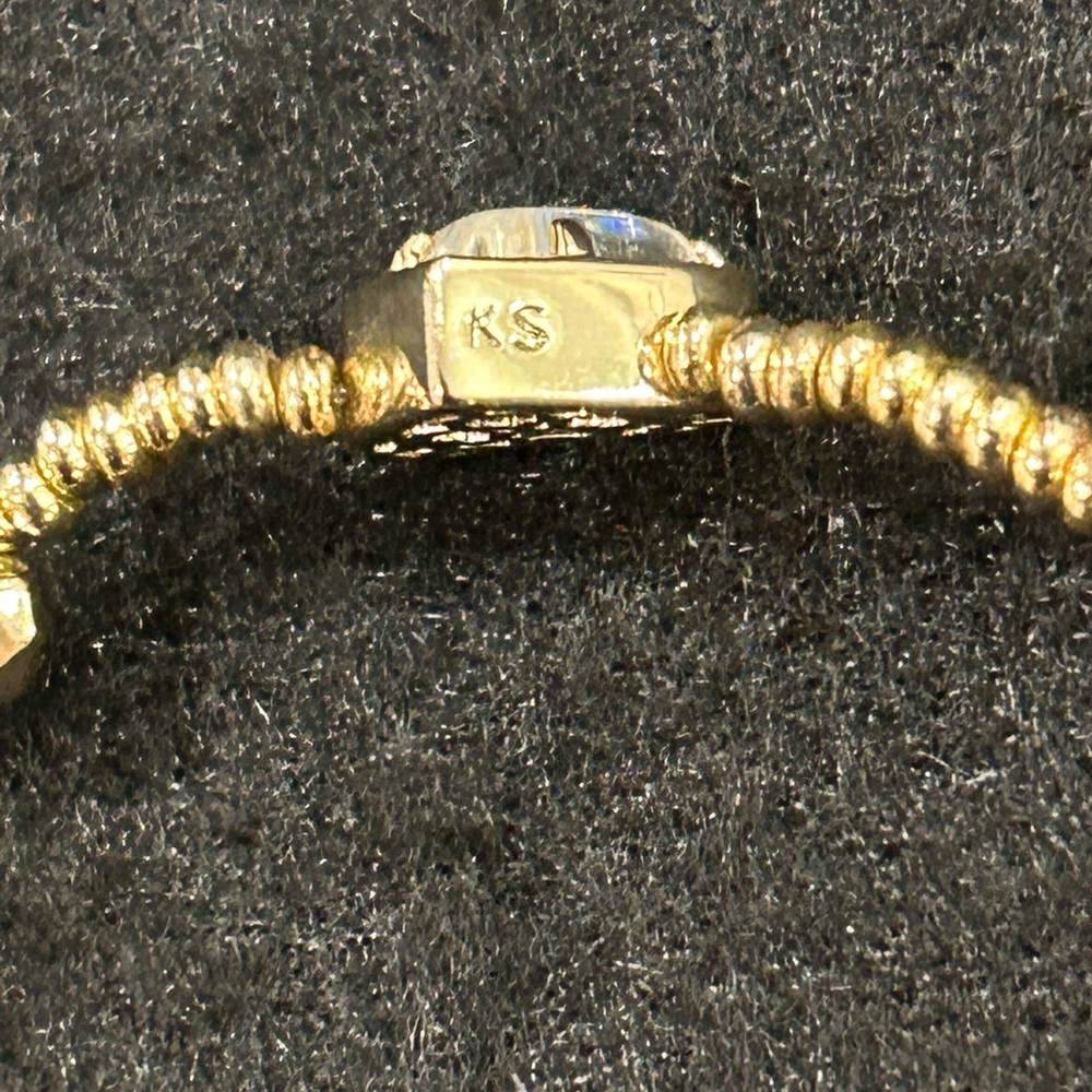 Kendra Scott “ARI” Gold Heart Bead Stretch Bracelet - Picture 3 of 3